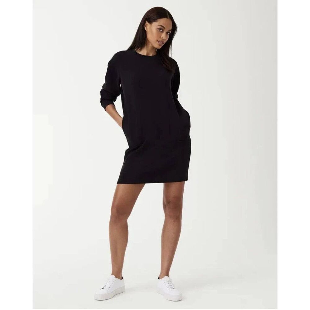 New Spanx Airessentials Black Crew Neck Dress - Size Medium